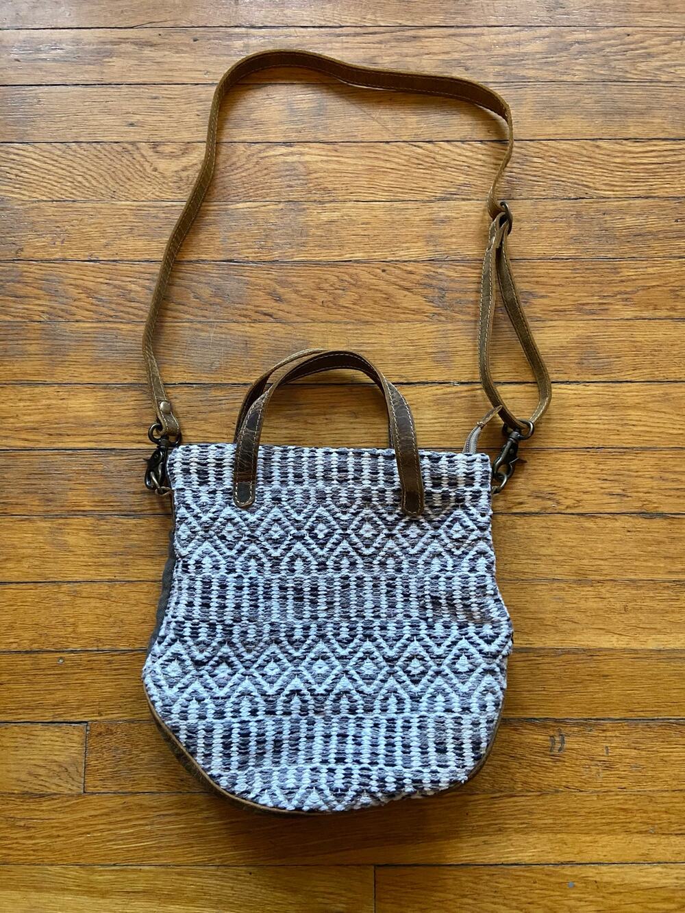 MYRA BAG Boho/Western Woven Cotton Crossbody Bag w/Leather Trim